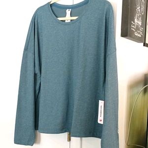 NWT New Balance Sport Top